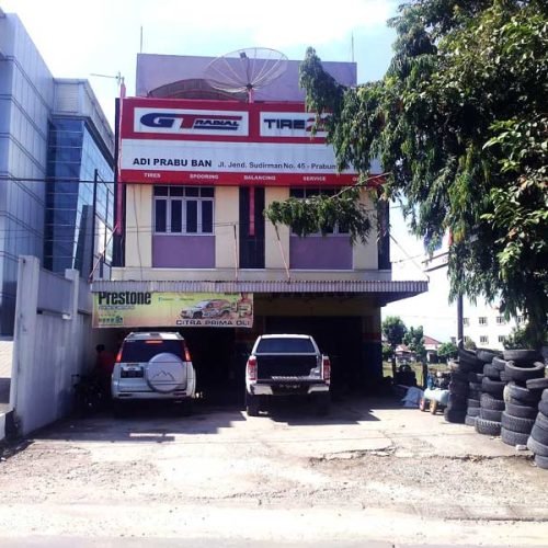 Toko Ban Mobil Adi Prabu Ban