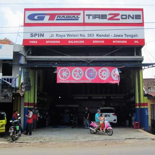 Toko Ban Mobil Spin