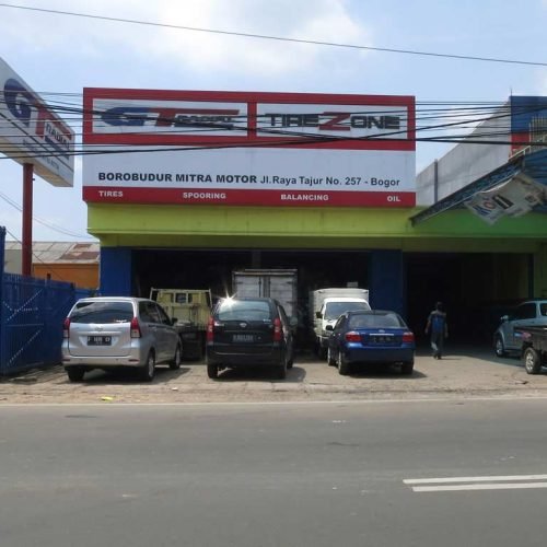 Toko Ban Mobil borobudur mitra motor