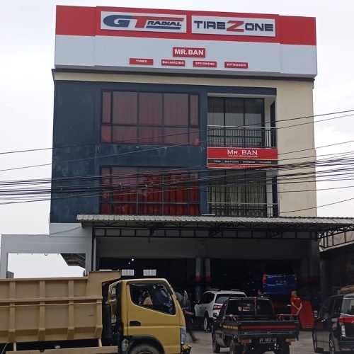 Toko Ban Mobil mr ban